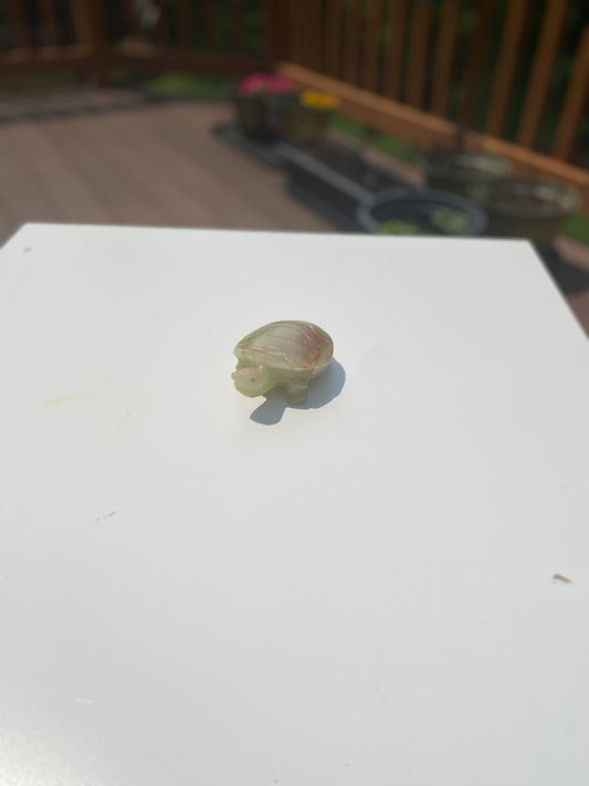 Tiny Guardian – Hand-Carved Onyx Turtle Figurine