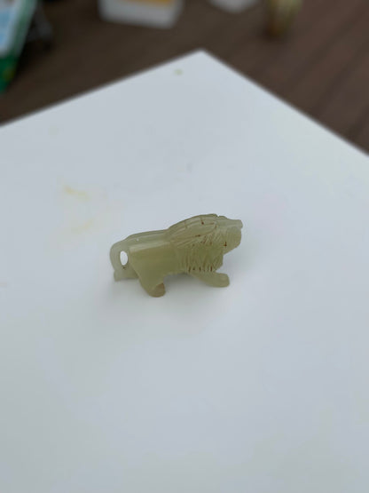 Hand-Carved Green Onyx Lion Figurine – Symbol of Courage & Strength